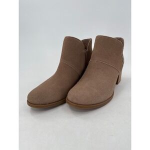 Koolaburra by UGG Women's Tan Suede Ankle Boots Block Heel Side Zip Size 8